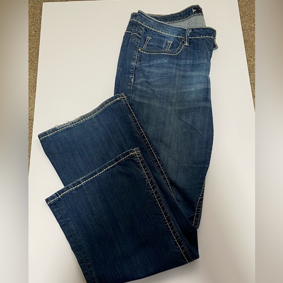 Women's Vigoss Blue Jeans - Picture 2 of 10